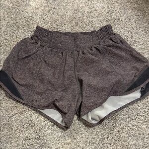 Women's gray lululemon 2.5 inch Shorts